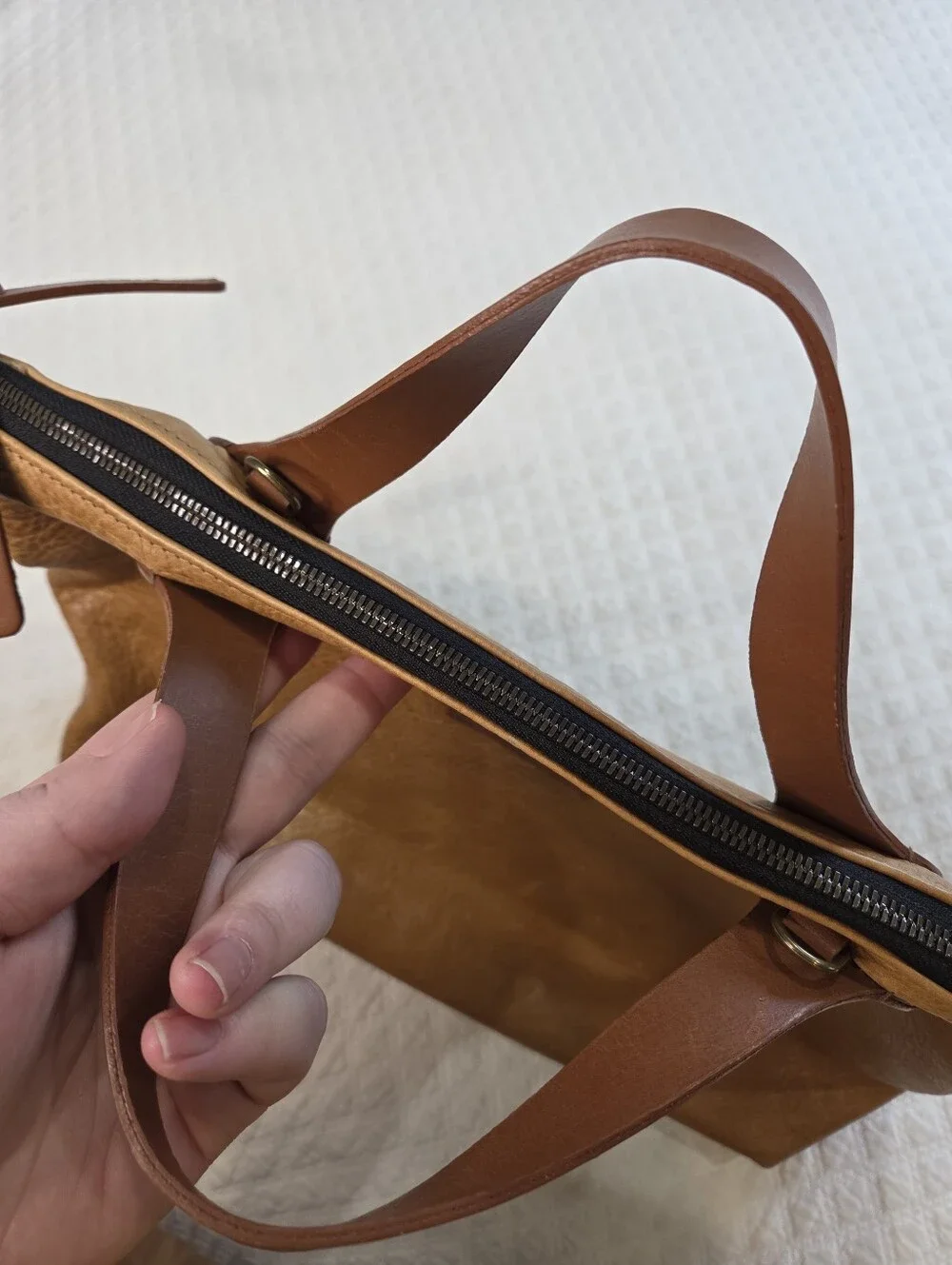 Parker Thatch Heritage Charlie Tan Leather Handbag 